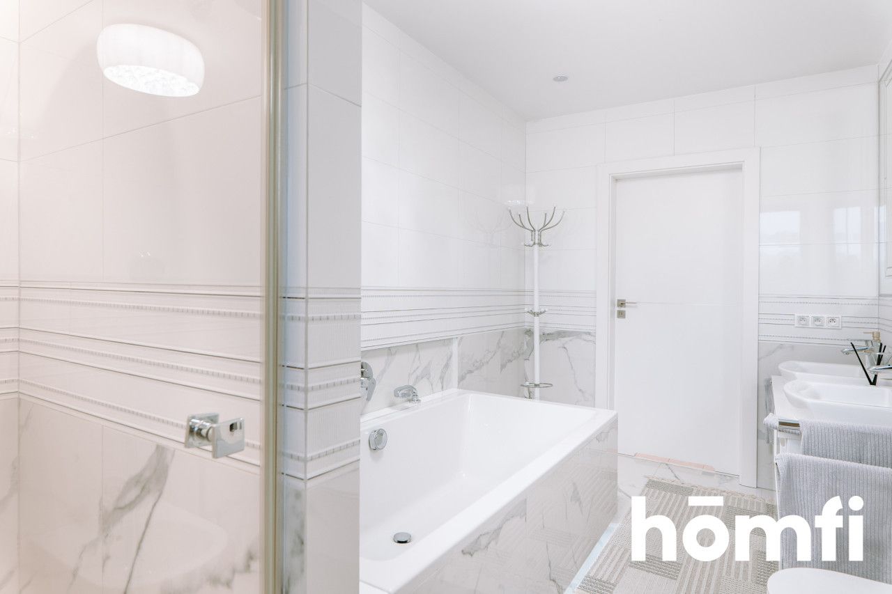 Beautiful, smart detached house with a swimming pool - House - Sale - Toruński, Łubianka / Zamek Bierzgłowski