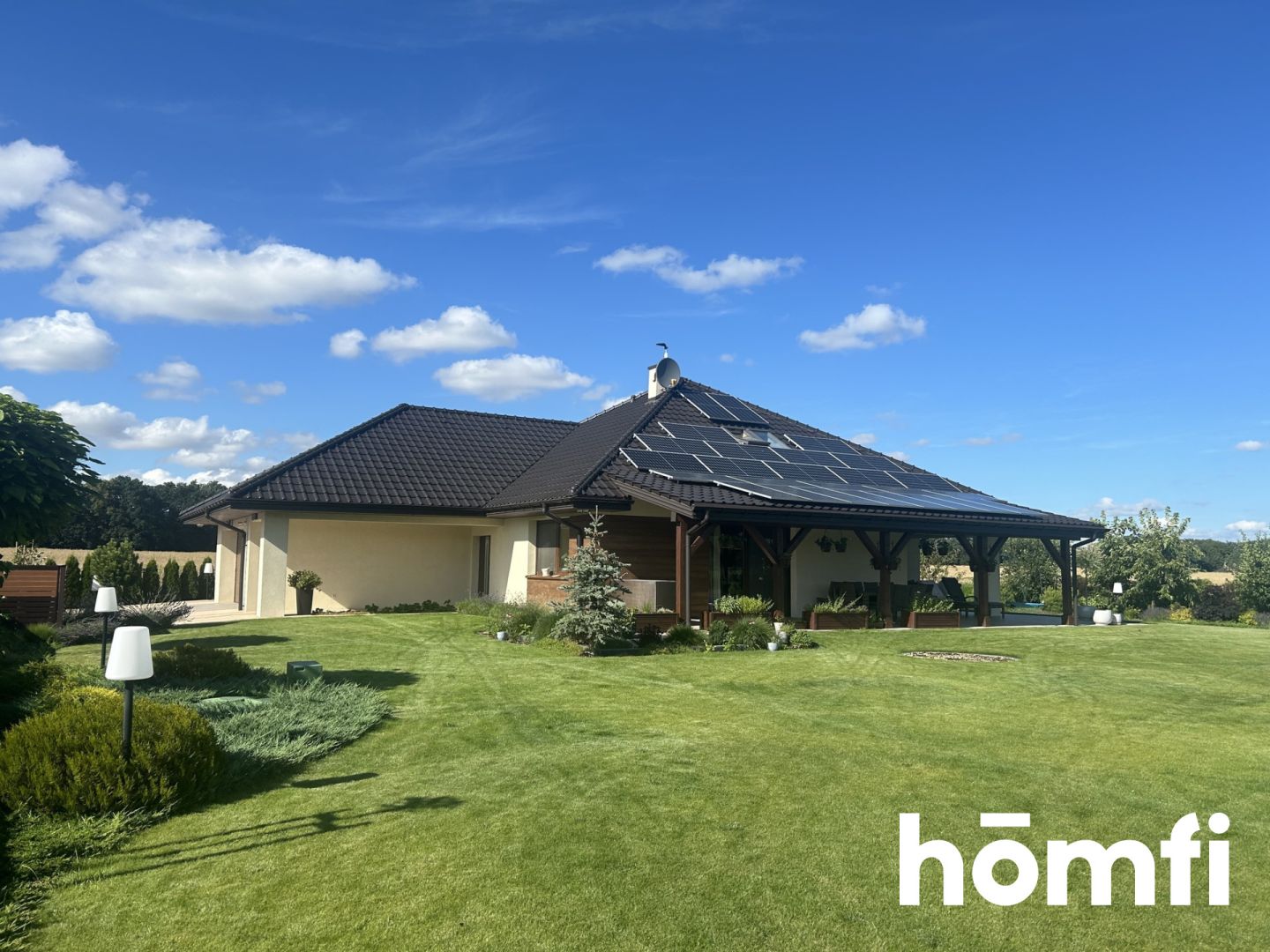 Beautiful, smart detached house with a swimming pool - House - Sale - Toruński, Łubianka / Zamek Bierzgłowski