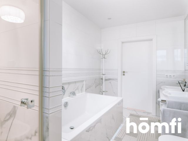 Piękny, inteligentny dom wolnostojący z basenem - Dom - Sprzedaż - Toruński, Łubianka / Zamek Bierzgłowski