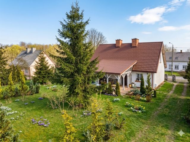 WYJĄTKOWY DOM W WYJĄTKOWEJ MAZURSKIEJ LOKALIZACJI - Dom - Sprzedaż - Mrągowski, Mikołajki / Stawek