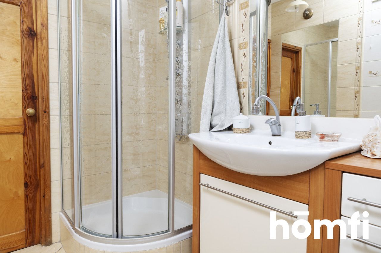 For sale:a house with character in the heart of the Świętokrzyskie Mountains - Дім - Продаж - Kielecki, Bodzentyn / Ściegnia