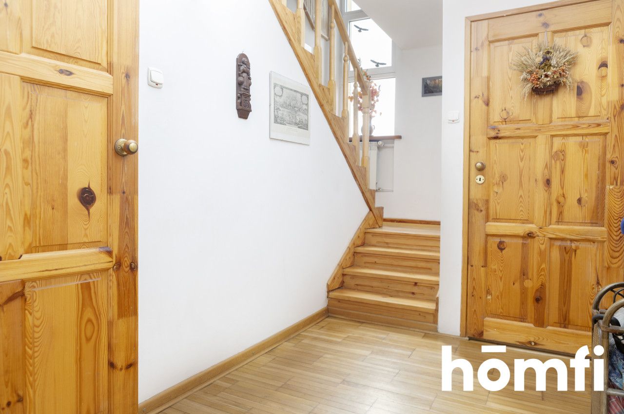 For sale:a house with character in the heart of the Świętokrzyskie Mountains - Дім - Продаж - Kielecki, Bodzentyn / Ściegnia