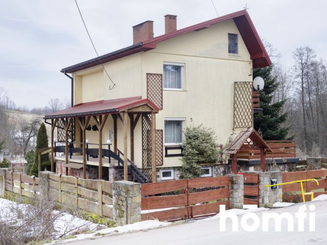 For sale:a house with character in the heart of the Świętokrzyskie Mountains - Дім - Продаж - Kielecki, Bodzentyn / Ściegnia