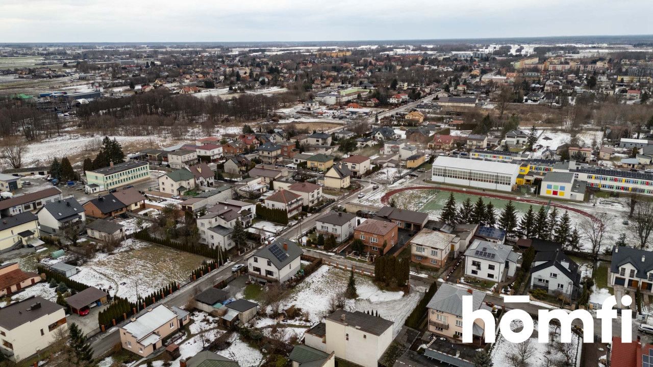 Peaceful Life Within the Reach of School and Kindergartent - House - Sale - Zwoleński, Zwoleń