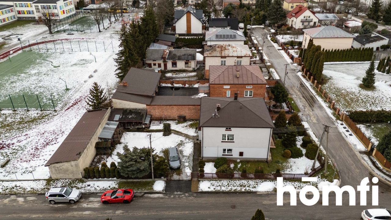 Peaceful Life Within the Reach of School and Kindergartent - House - Sale - Zwoleński, Zwoleń