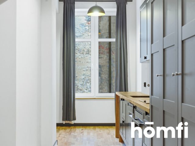 UNIQUE 54 SQM WITH MEZZANINE, CENTER - Квартира - Продаж - Bytom, Centrum