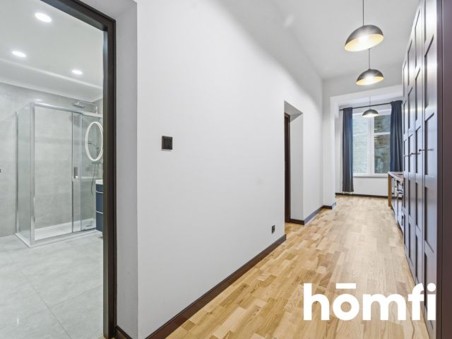 UNIQUE 54 SQM WITH MEZZANINE, CENTER - Квартира - Продаж - Bytom, Centrum