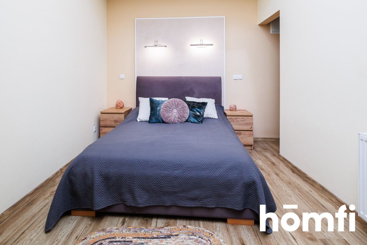 Top location, air conditioning, two parking spaces - Квартира - Продаж - Kraków, Podgórze / Dębniki