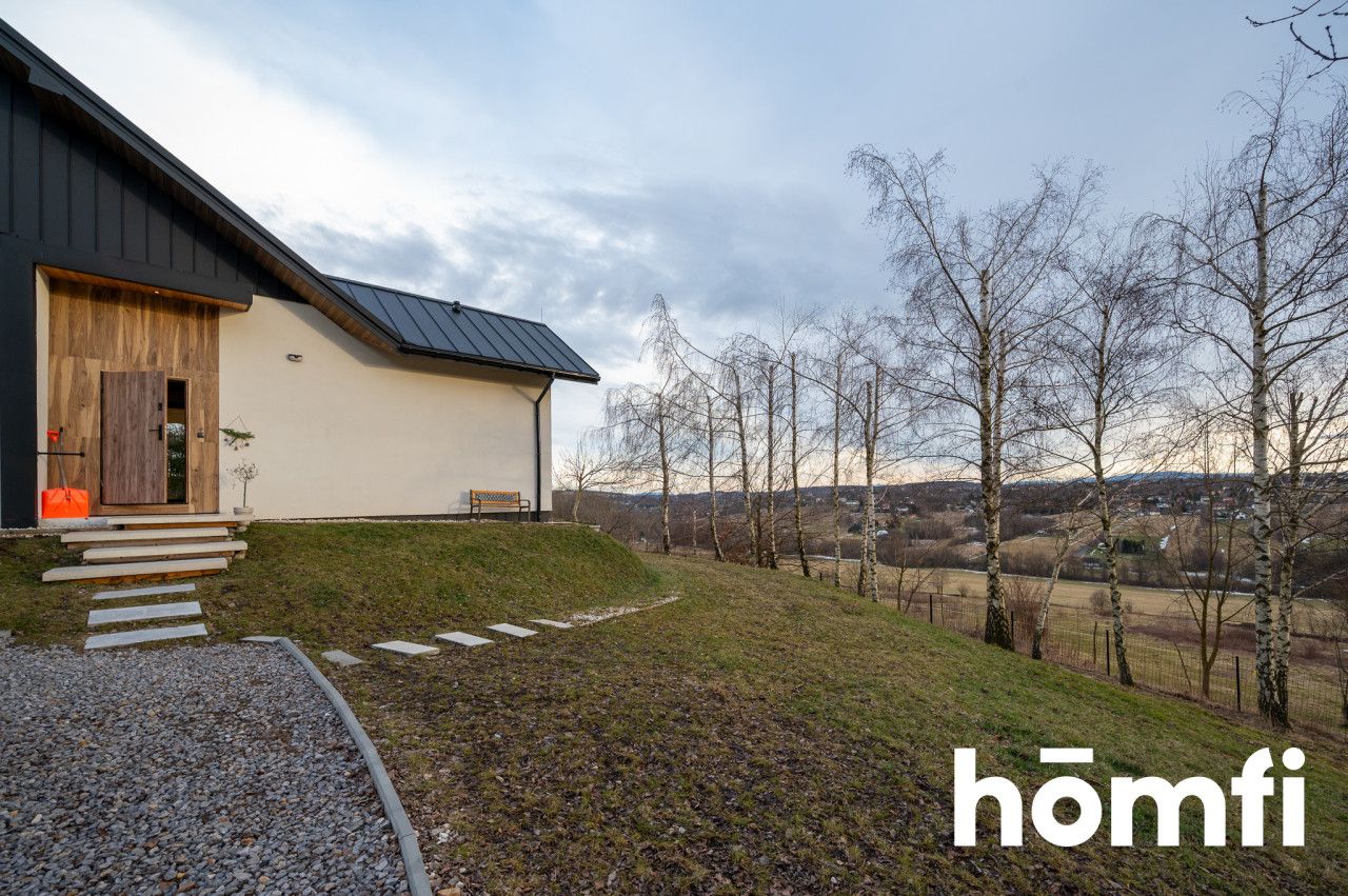 Plot with a scenic view, fully furnished, with a sauna, terraces, and a garden. - Дім - Оренда - Wielicki, Wieliczka / Sygneczów