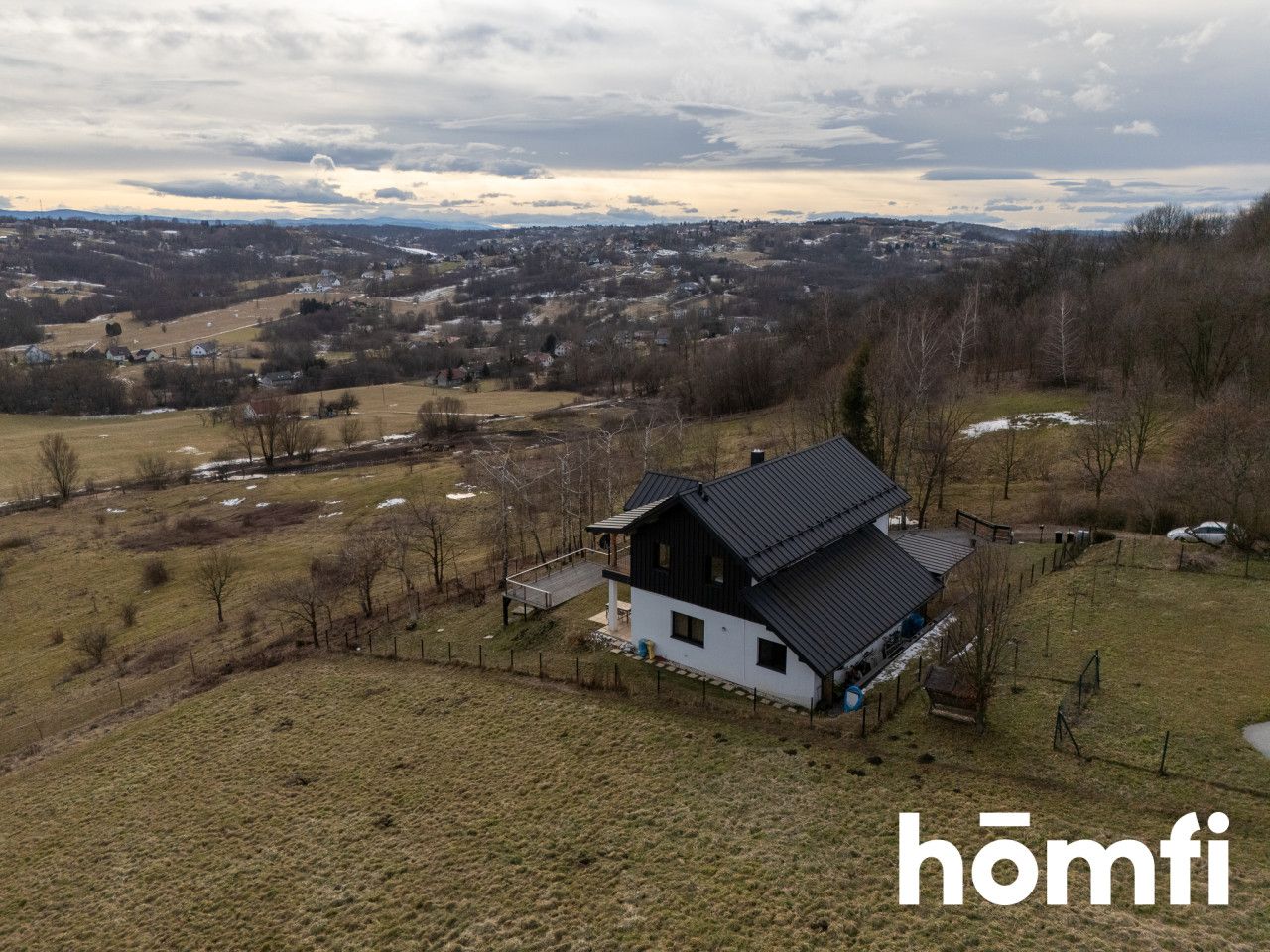 Plot with a scenic view, fully furnished, with a sauna, terraces, and a garden. - Дім - Оренда - Wielicki, Wieliczka / Sygneczów