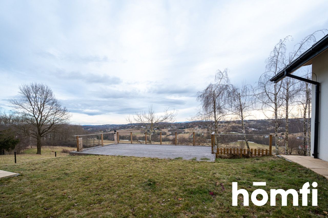 Plot with a scenic view, fully furnished, with a sauna, terraces, and a garden. - Дім - Оренда - Wielicki, Wieliczka / Sygneczów