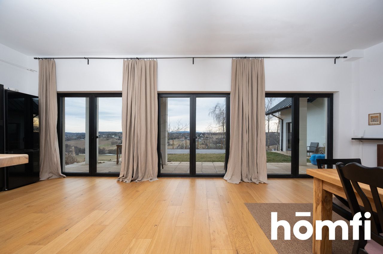 Plot with a scenic view, fully furnished, with a sauna, terraces, and a garden. - Дім - Оренда - Wielicki, Wieliczka / Sygneczów