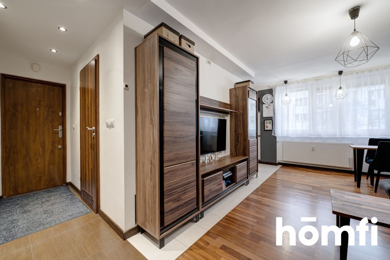 Spacious 3-rooms apartment on the first floor - Квартира - Продаж - Radom, Planty