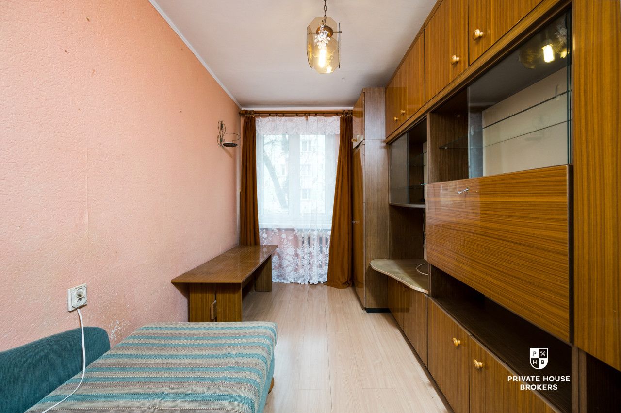 Comforta37 m² apartment on the ground floor, Na Lotnisku – great potential for custom design - Apartment - Sale - Kraków, Nowa Huta