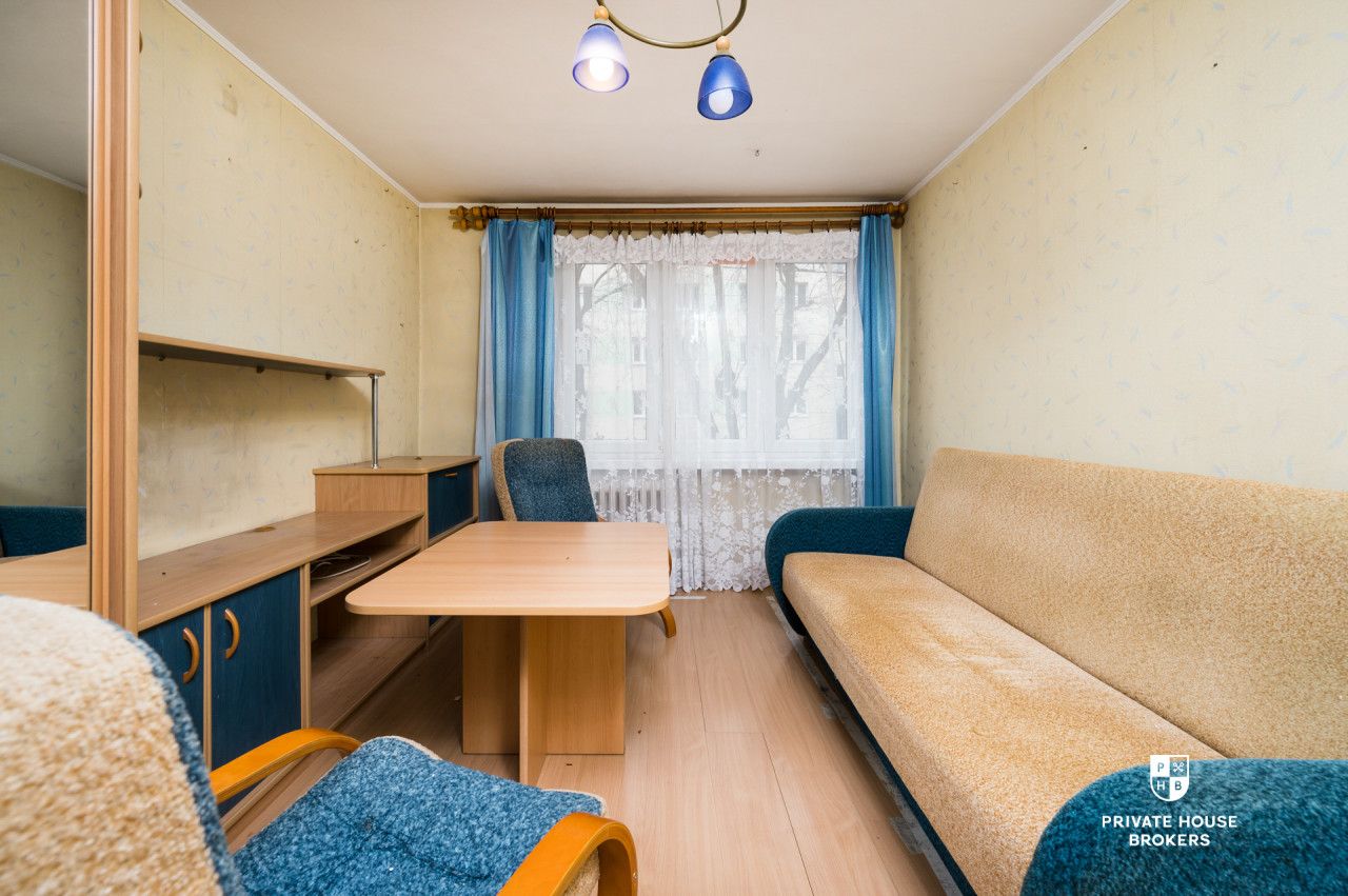 Comforta37 m² apartment on the ground floor, Na Lotnisku – great potential for custom design - Apartment - Sale - Kraków, Nowa Huta