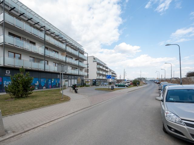 Studio apartment with garden, Czerwone Maki, Bunscha street, Shell, UBS - Квартира - Оренда - Kraków, Ruczaj