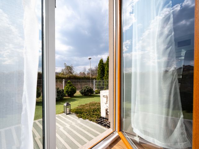 Studio apartment with garden, Czerwone Maki, Bunscha street, Shell, UBS - Квартира - Оренда - Kraków, Ruczaj