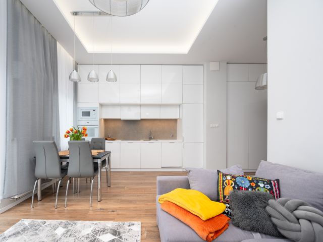 Studio apartment with garden, Czerwone Maki, Bunscha street, Shell, UBS - Квартира - Оренда - Kraków, Ruczaj