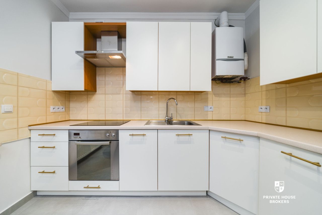 Przestronna kawalerka, ul. Lea - Mieszkanie - Wynajem - Kraków, Krowodrza / Czarna Wieś