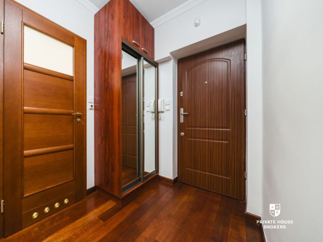 Spacious Studio on Lea Street - Квартира - Оренда - Kraków, Krowodrza / Czarna Wieś