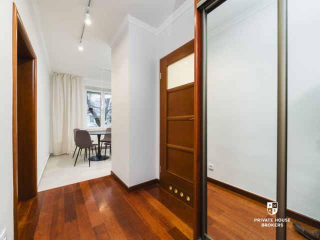 Spacious Studio on Lea Street - Квартира - Оренда - Kraków, Krowodrza / Czarna Wieś