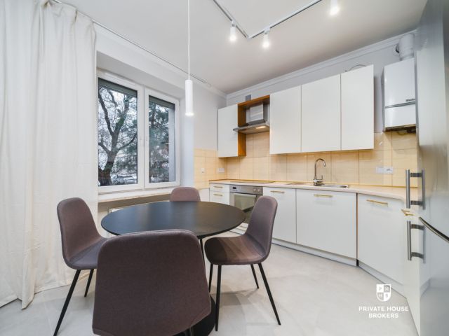 Spacious Studio on Lea Street - Квартира - Оренда - Kraków, Krowodrza / Czarna Wieś