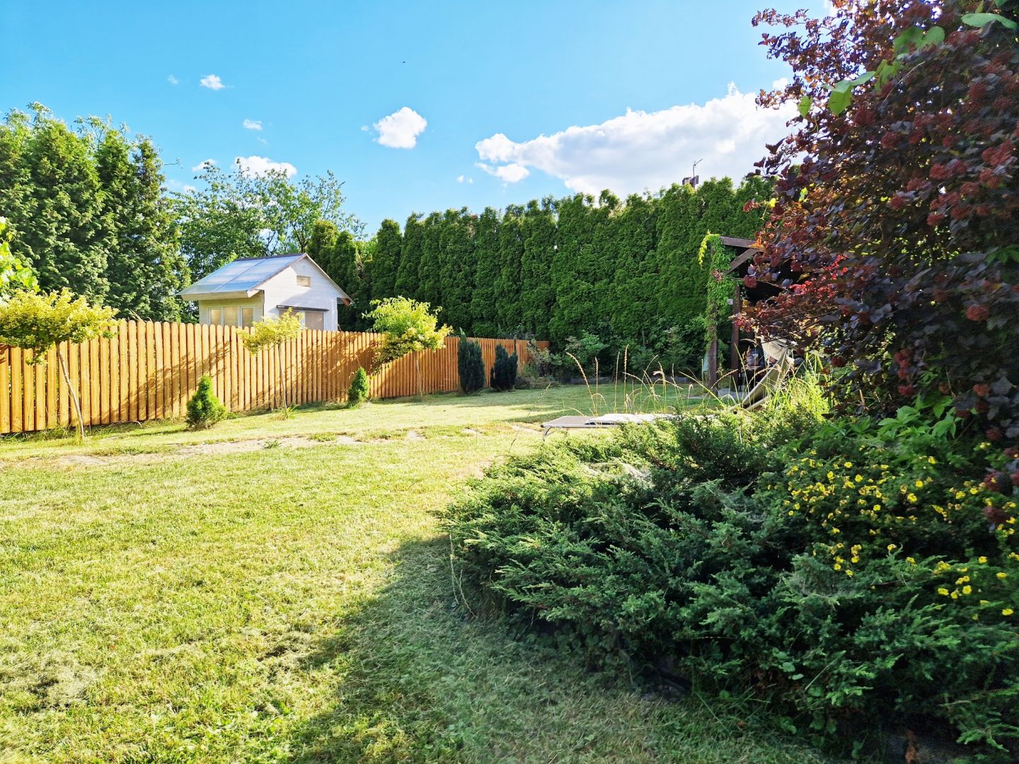 Maintenance-free |Garage and basement included in the price | 4-are garden - Apartment - Sale - Rzeszów, Wilkowyja