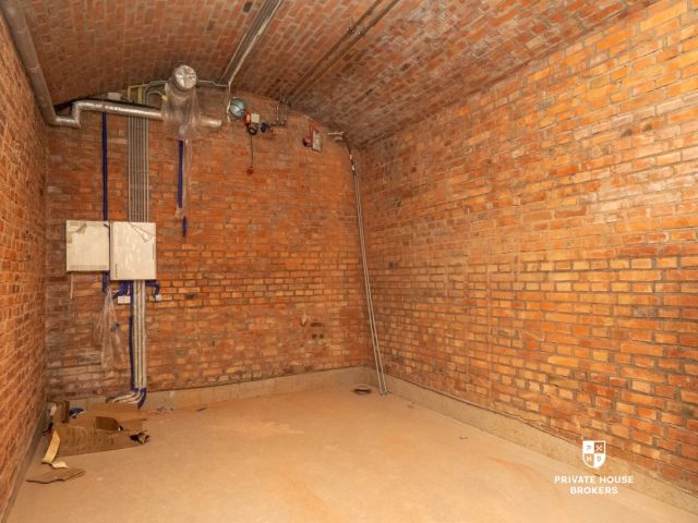 Commercial space for rent 22 sqm Kalwaryjska street - Commercial premises - Rent - Kraków, Podgórze