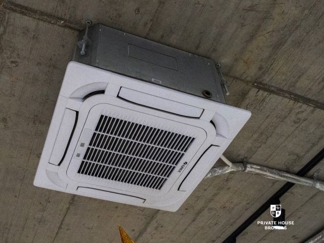 Commercial space 127 sqm Bieżanów- Prokocim district - Commercial premises - Rent - Kraków, Podgórze