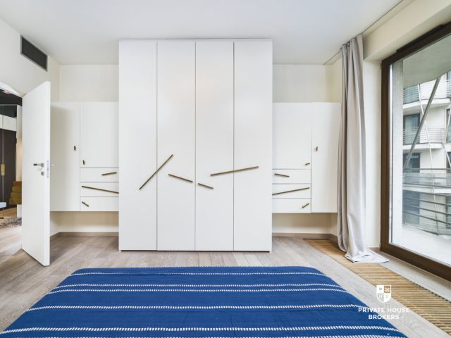 Dwupokojowe mieszkanie w prestiżowej inwestycji położonej u stóp Wawelu - Mieszkanie - Wynajem - Kraków, Śródmieście / Stare Miasto