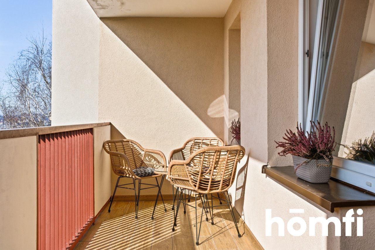 WIDOKOWE 3-POKOJOWE MIESZKANIE PO REMONCIE - Mieszkanie - Sprzedaż - Bielsko-Biała