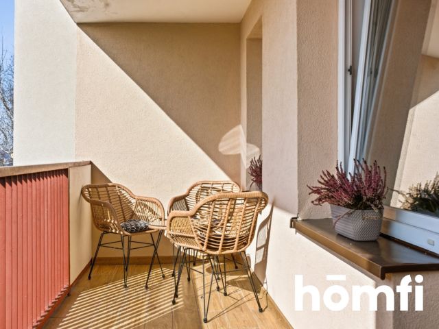 WIDOKOWE 3-POKOJOWE MIESZKANIE PO REMONCIE - Mieszkanie - Sprzedaż - Bielsko-Biała