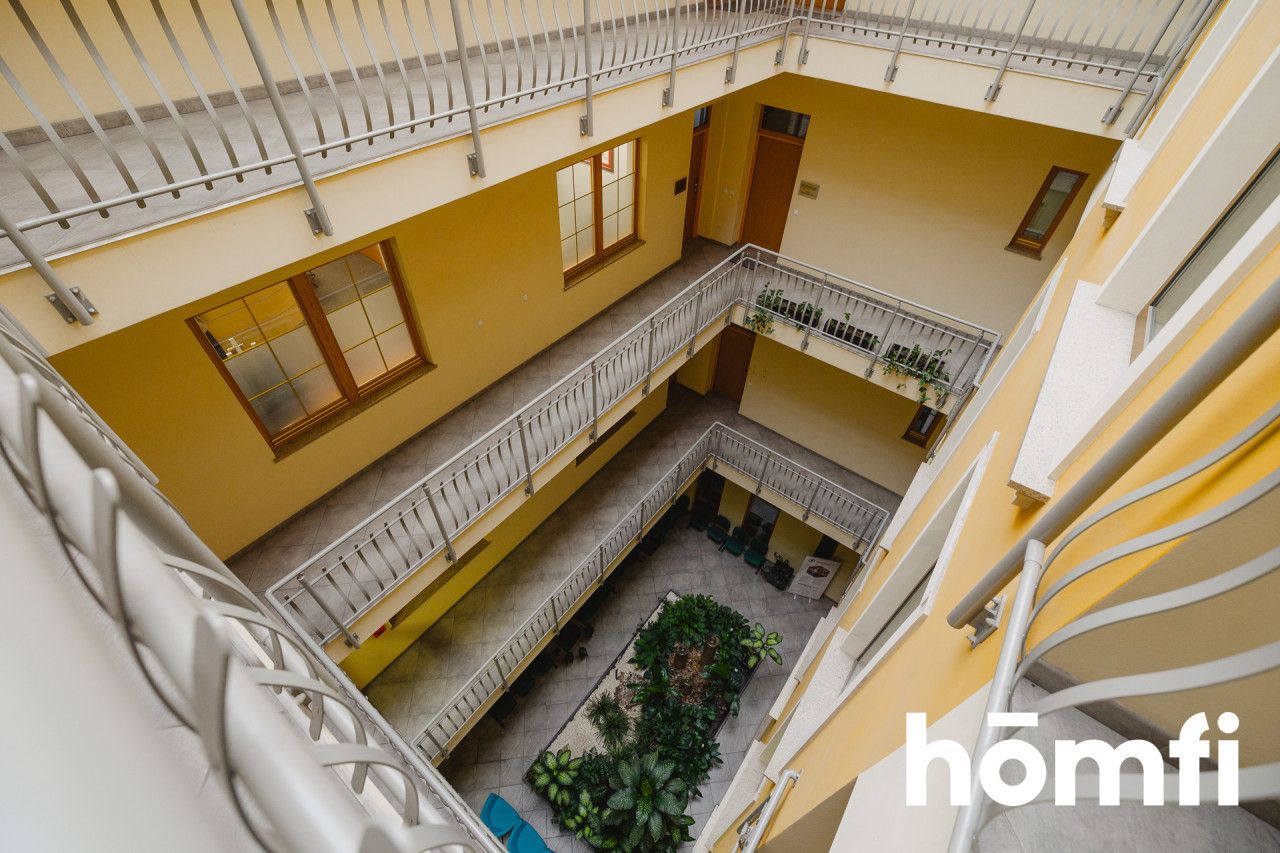 Premises with a balcony, 93.8 m2, Oławska Street (Old Town) - Commercial premises - Rent - Wrocław, Stare Miasto