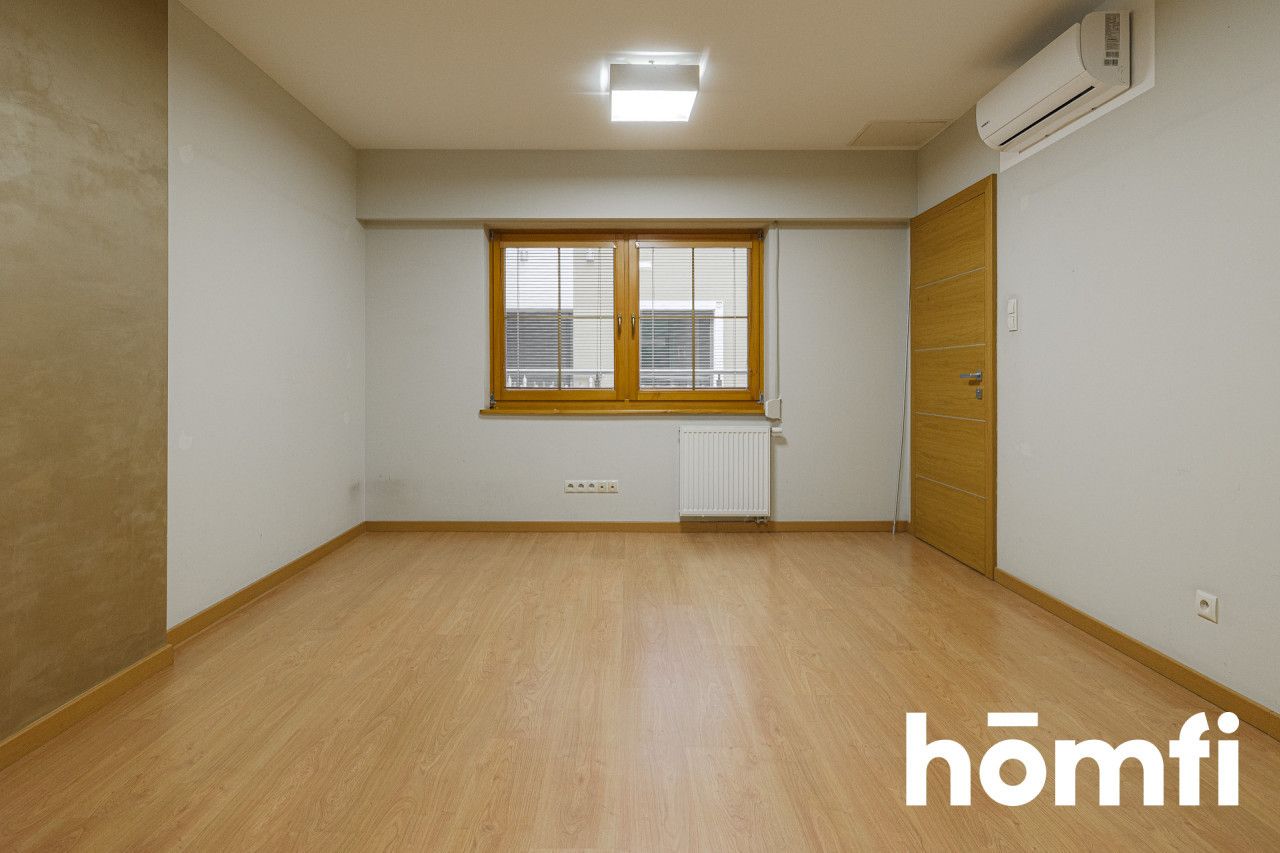 Premises with a balcony, 93.8 m2, Oławska Street (Old Town) - Commercial premises - Rent - Wrocław, Stare Miasto