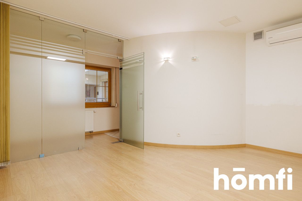 Premises with a balcony, 93.8 m2, Oławska Street (Old Town) - Commercial premises - Rent - Wrocław, Stare Miasto