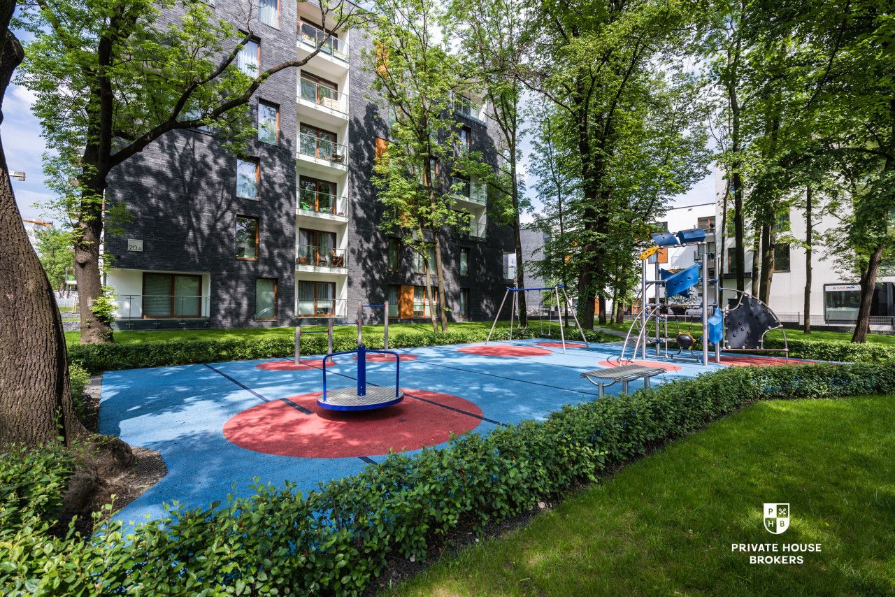 A unique 3-room apartment in a prestigious investment with security| Center of the city| The vicinity of Galeria Krakowska | 5 minutes to the old town - Apartment - Rent - Kraków, Śródmieście