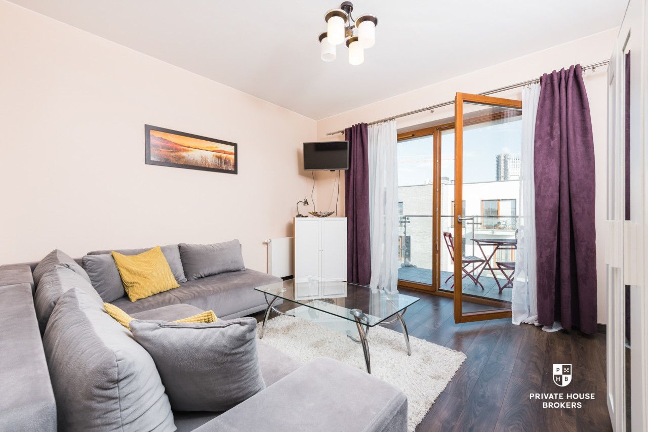 A unique 3-room apartment in a prestigious investment with security| Center of the city| The vicinity of Galeria Krakowska | 5 minutes to the old town - Apartment - Rent - Kraków, Śródmieście