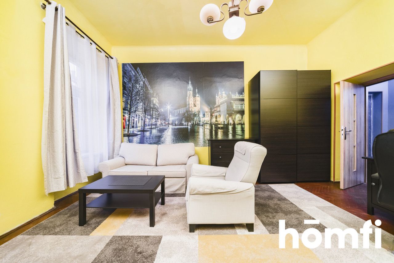 UNIKATOWA KAWALERKA W SERCU KRAKOWA – POTENCJAŁ 2 POKOI | UL. HELCLÓW - Mieszkanie - Sprzedaż - Kraków, Śródmieście / Kleparz