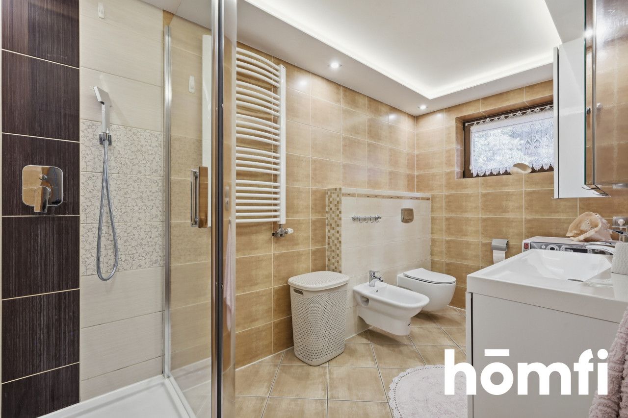 Wyjatkowy dom – spokojna część Starachowic - Дім - Продаж - Starachowicki, Starachowice