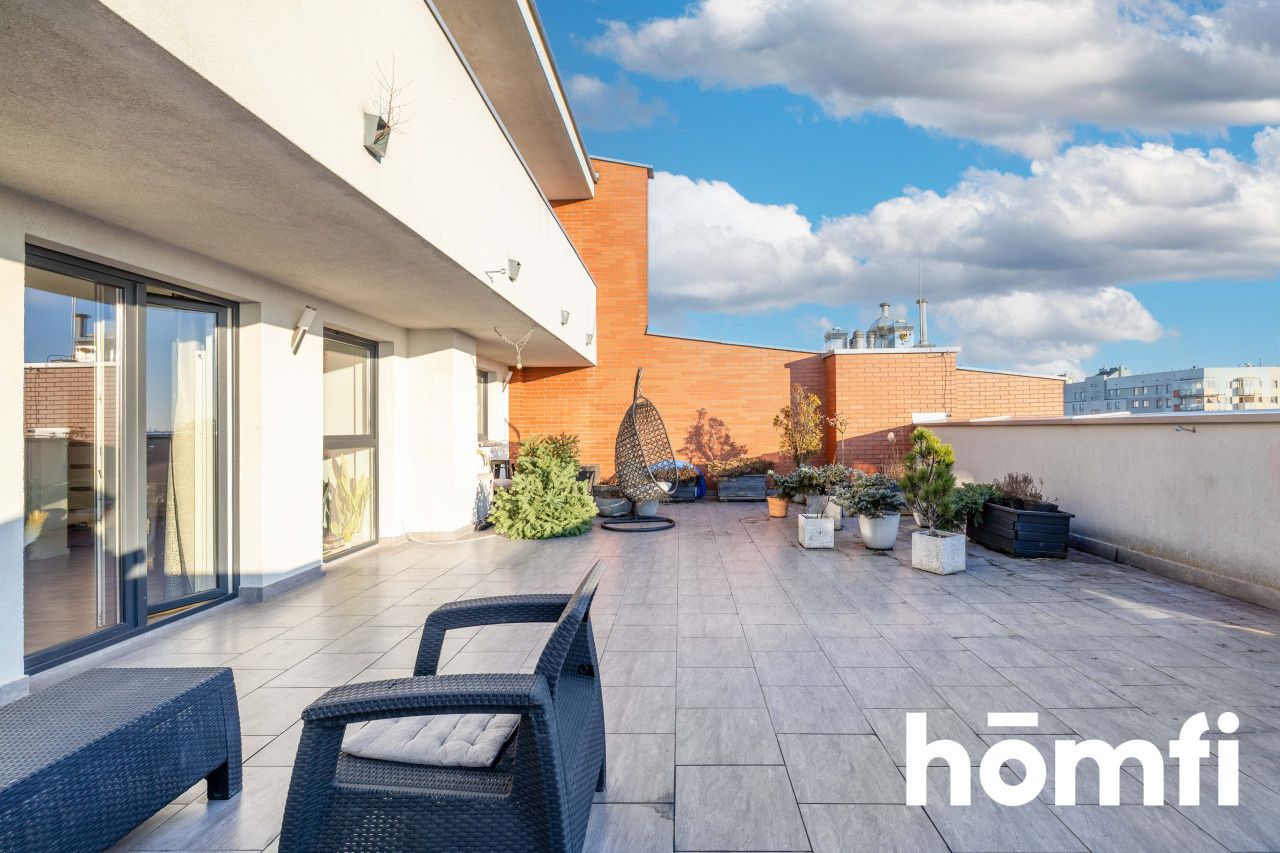 Unique Apartment with a Giant Terrace (70 m²) - Apartment - Sale - Białystok, Wysoki Stoczek