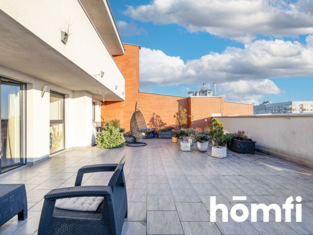 Unique Apartment with a Giant Terrace (70 m²) - Квартира - Продаж - Białystok, Wysoki Stoczek