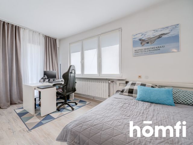 DUŻY DOM W ŚWIETNEJ LOKALIZACJI - Dom - Sprzedaż - Radom, Młodzianów