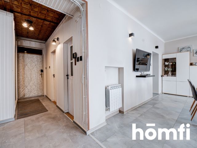 BIG HOUSE IN A GREAT LOCATION - Дім - Продаж - Radom, Młodzianów