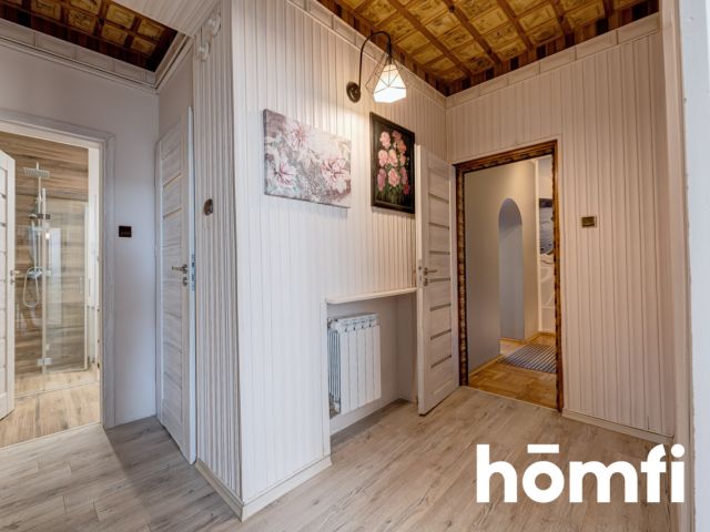 BIG HOUSE IN A GREAT LOCATION - Дім - Продаж - Radom, Młodzianów