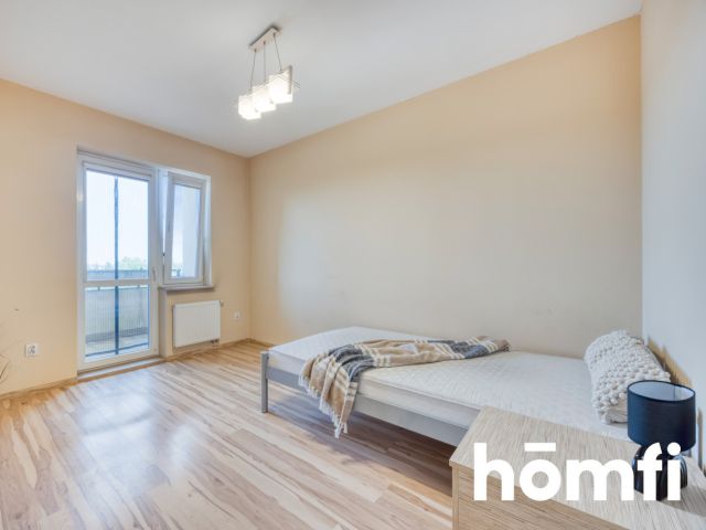 Komfortowe 5-pokojowe mieszkanie z 3 balkonami – idealne dla rodziny lub grupy znajomych! - Mieszkanie - Wynajem - Rzeszów, Zalesie