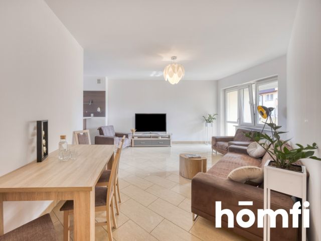 Komfortowe 5-pokojowe mieszkanie z 3 balkonami – idealne dla rodziny lub grupy znajomych! - Mieszkanie - Wynajem - Rzeszów, Zalesie