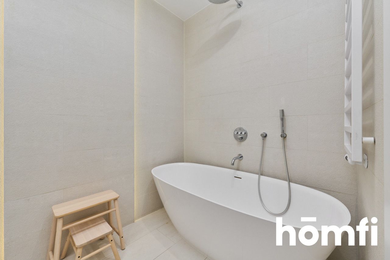 4 room apartment - 69sqm, 2 parking spots, storage room, Piękna St. - Квартира - Продаж - Wrocław, Krzyki / Huby