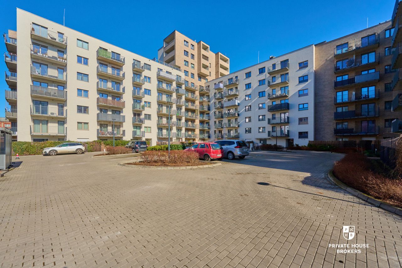 4 pokojowe mieszkanie - 69m2, 2 parkingi, komórka, ul. Piękna - Mieszkanie - Sprzedaż - Wrocław, Krzyki / Huby