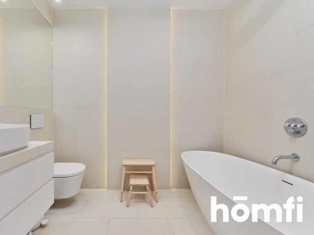 4 pokojowe mieszkanie - 69m2, 2 parkingi, komórka, ul. Piękna - Mieszkanie - Sprzedaż - Wrocław, Krzyki / Huby