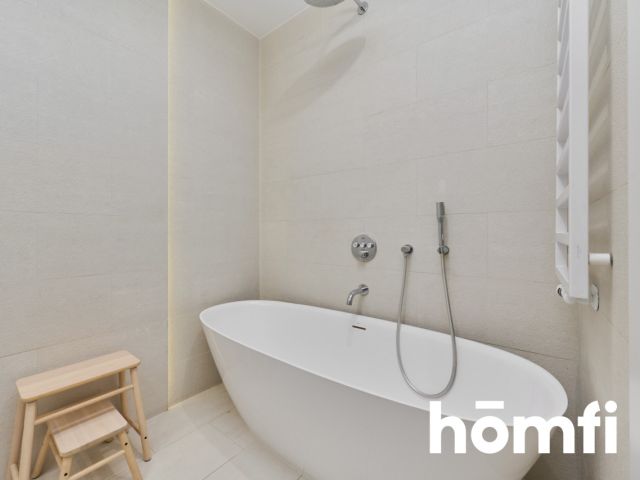 4 pokojowe mieszkanie - 69m2, 2 parkingi, komórka, ul. Piękna - Mieszkanie - Sprzedaż - Wrocław, Krzyki / Huby